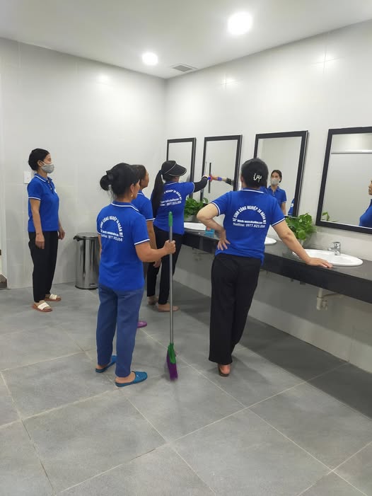 Dịch vụ cung cấp tạp vụ vệ sinh trường học-Hotline 0979046167